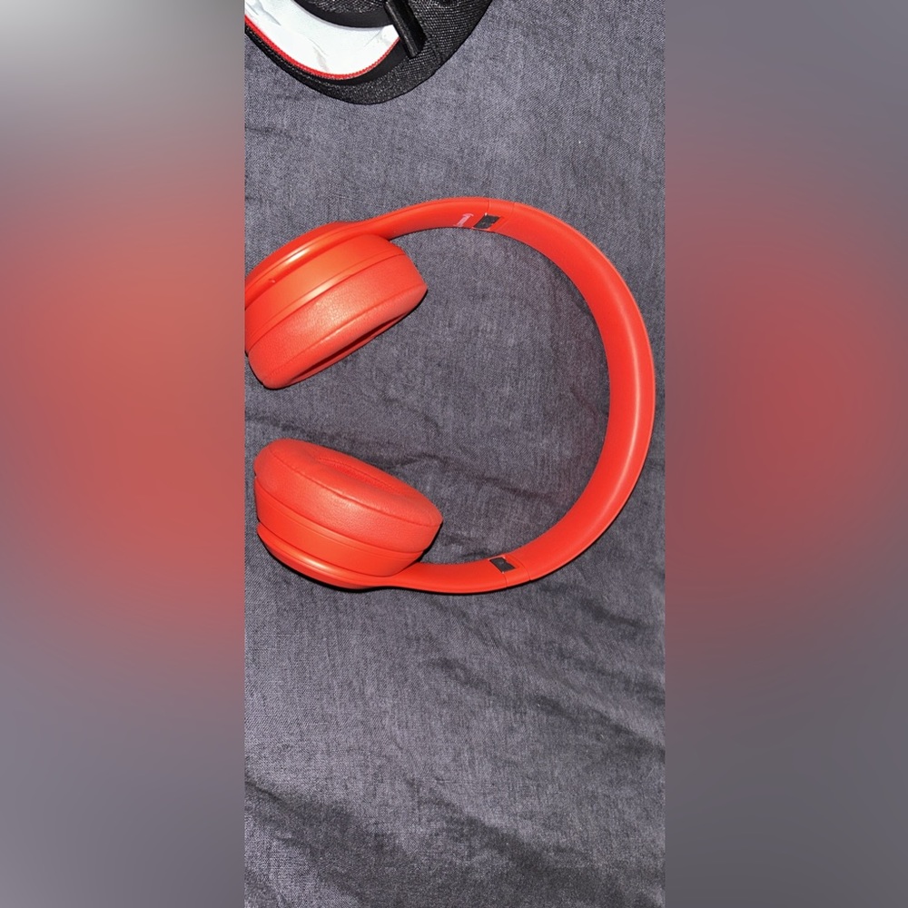 beats solo 3 headphones